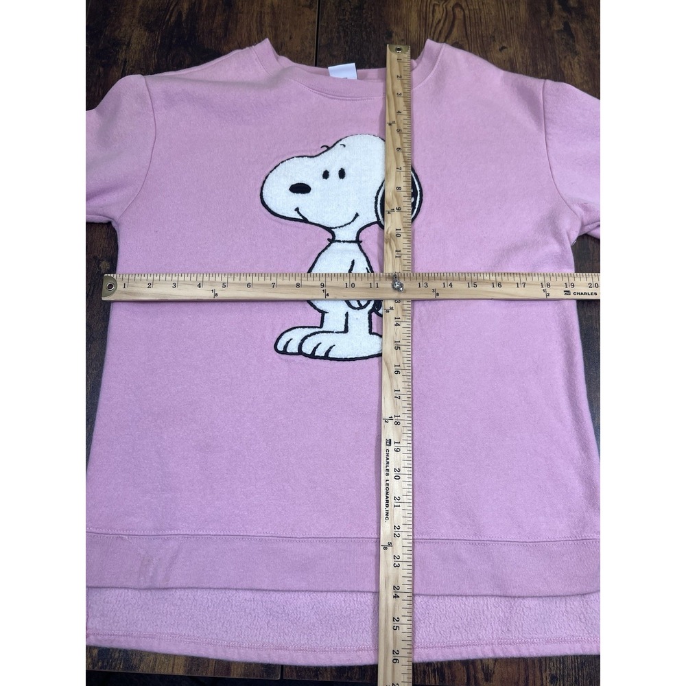 Peanuts Snoopy Pink Graphic Print Crewneck Pullover Sweatshirt Women's M - Picture 5 of 7